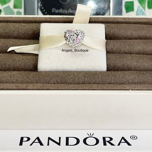 New Pandora Mom Daisy Heart Charm